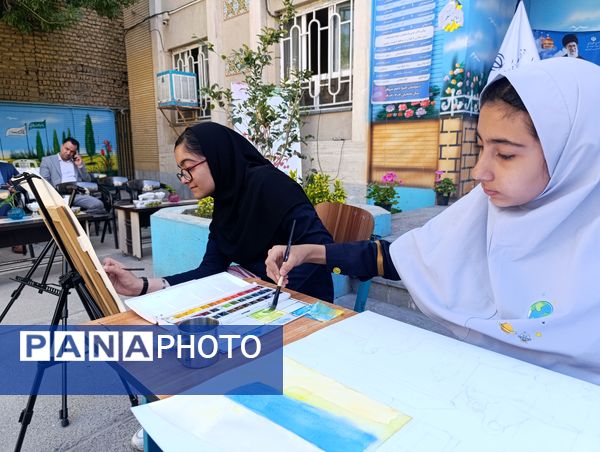 نواختن زنگ سپاس معلم در دبیرستان و دبستان میرزا جعفر سروقد