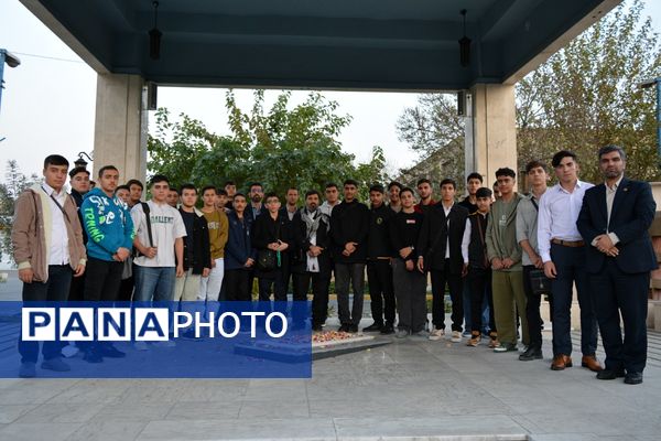 بدرقه دانش‌آموزان عمره‌گزار شهرستان‌های استان تهران