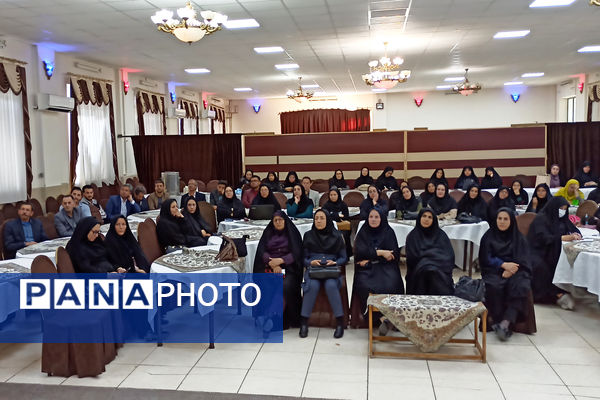 همایش بهداشت روان در اردوگاه میثاق شهرستان آباده 