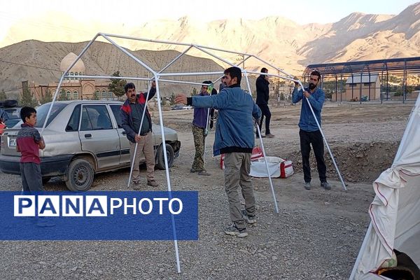 نمایشگاه محصولات بومی محلی و صنایع دستی در شهر بارنیشابور