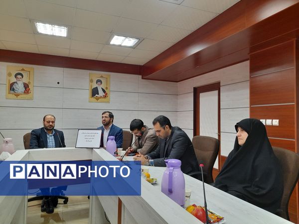 جلسه قطبی کارشناسان گزینش به میزبانی اداره آموزش و پرورش ملارد