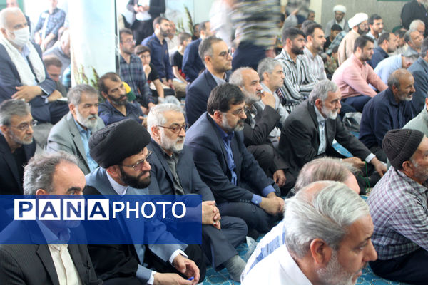 حضور نوجوانان در سی و پنجمین یادواره شهدای روستای فردوی قم