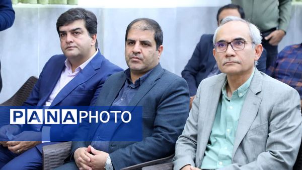افتتاح مدرسه های خیرساز «نصیری طوسی» و «کارگر شریف» در اردکان با حضور وزیر آموزش و پرورش