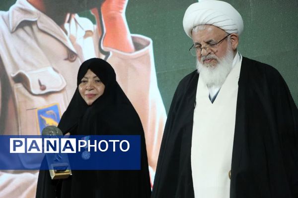 مراسم قرار هشتم و سالگرد حاج قاسم در یزد 