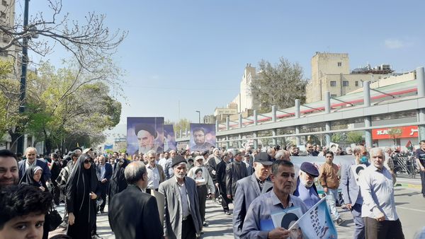 حضور پرشور مردم در راهپیمایی روز قدس