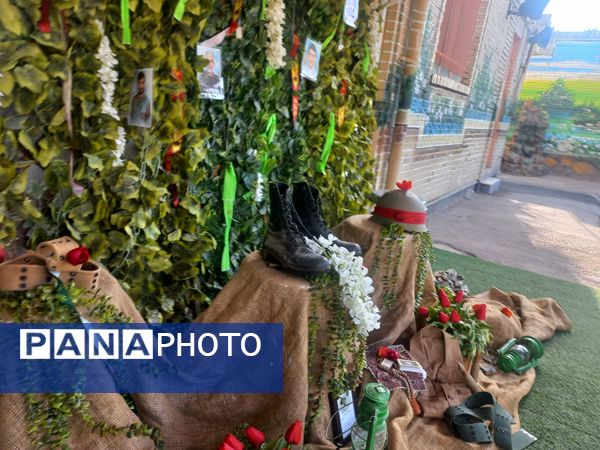 مراسم روز اول مهر و به صدا درآوردن زنگ مهر و مقاومت و ایثار