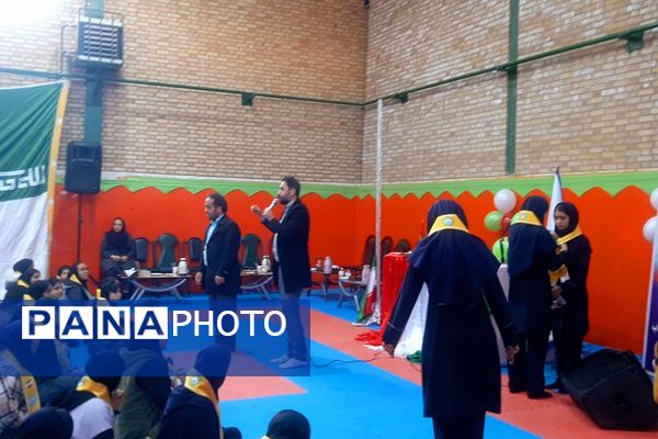  همایش یاوران انقلاب در پیشوا با حضور مسئولان آموزش و پرورش
