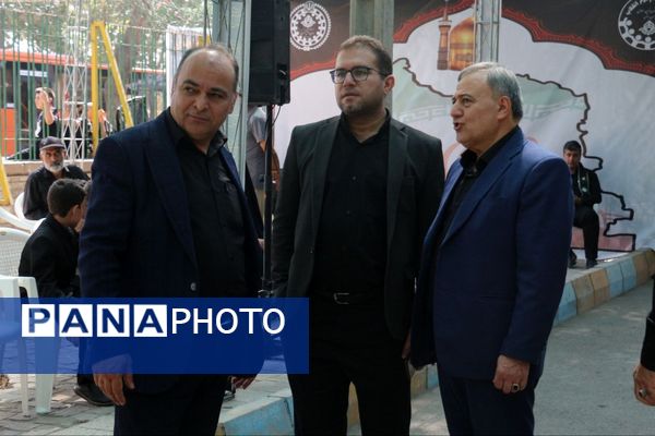 موکب خدمت‌رسانی سازمان دانش‌آموزی خراسان رضوی در سالروز رحلت پیامبر اکرم (ص)
