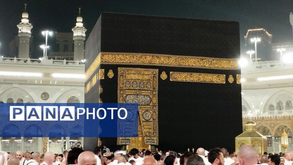 کعبه؛ ایستاده بر مدار توحید در قاب‌های ناب مکه