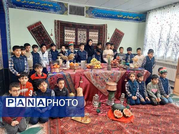 جشن یلدایی در مدرسه شهدای فرهنگی شهرستان شیروان