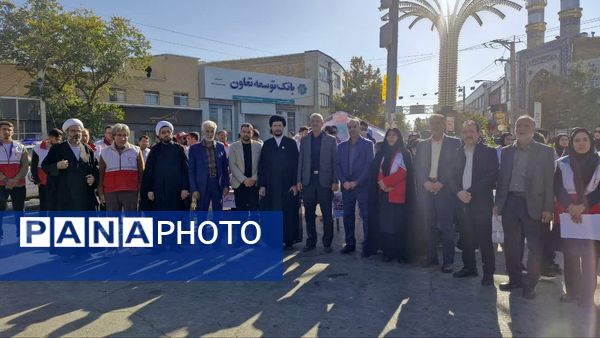 برگزاری راهپیمایی ۱۳ آبان ماه در تویسرکان