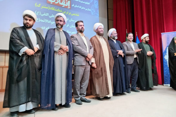 اختتامیه و تقدیر از برگزیدگان سیزدهمین جشنواره مدرسه انقلاب در قم