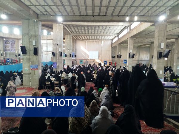 اولین نماز جمعه عبادی سیاسی ماه رجب در نیشابور 