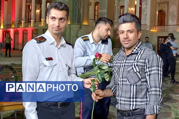 قهرمانانی بی‌ادعا که در نبرد با شعله‌های خانمان سوز جوانه‌های امید را می رویانند