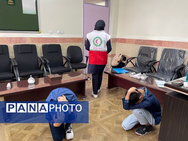 برگزاری جلسه آموزشی دانش‌آموزان سفیر سلامت  منتخب جهت حضور در مسابقات استانی