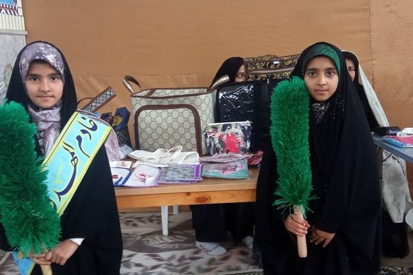 نماز جمعه میعادگاه عشق 