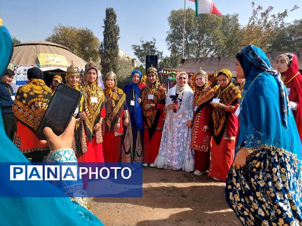 آئین افتتاح بیست و چهارمین اردوی عشایری دانشآموزان دختر سراسر کشور در مشهد