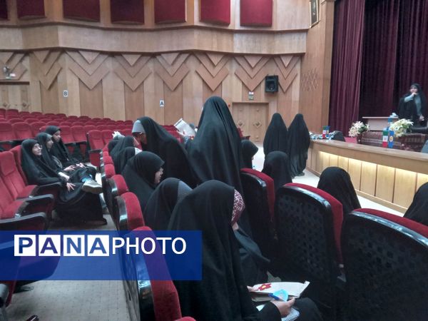 افتتاحیه همایش طلایه داران فردا در بجنورد