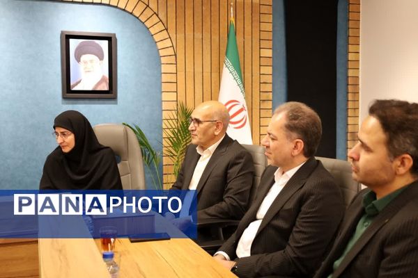 روایت آزادگی برای نسل نو