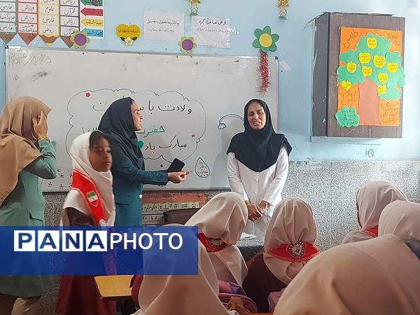 گرامیداشت روز سفیدپوشان در دبستان شهید علی رضایی