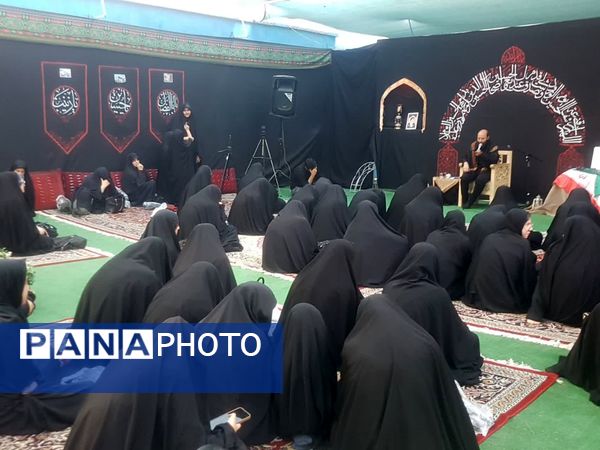 مراسم عزاداری سیدالشهدا دردبیرستان دخترانه امام حسین (ع)