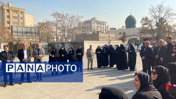 بازدید مدیران مدارس غیردولتی ناحیه ۷ مشهد از نمایشگاه کتاب