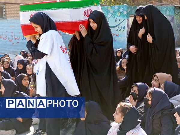 عزاداری حضرت فاطمه ( س ) در دبیرستان دخترانه فضه