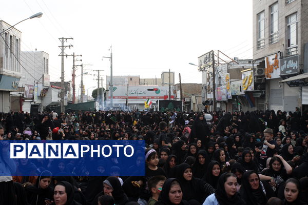 برپایی سفره حضرت رقیه(س) در زنجان