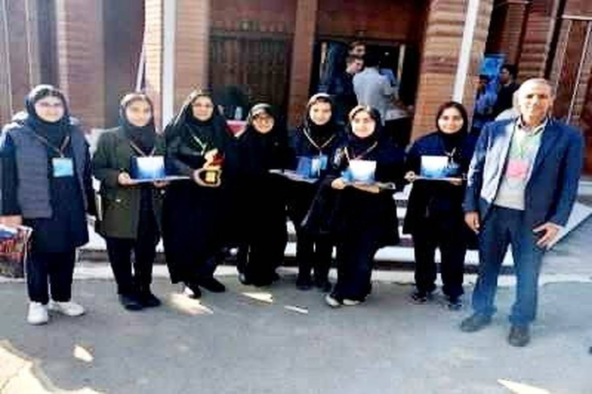 نوآوری های لیزری دانشآموزان سمپاد تبریز درخشید