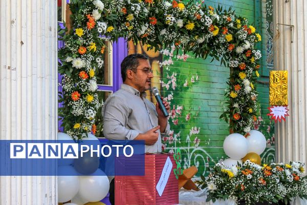 آیین بزرگداشت هفته بهداشت روان و انتخابات همیار مشاوران