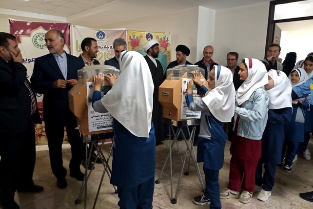 برگزاری آیین جشن عاطفه‌ها در زنجان 