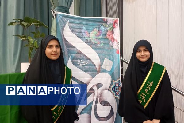 جشن میلاد حضرت زهرا(س) و روز مادر دبیرستان ریحانه النبی باقرشهر 