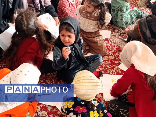 غرفه کودک در نمازجمعه کاشمر