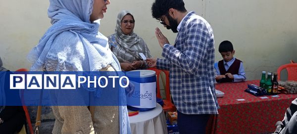برگزاری بازارچه در پیش دبستانی شور و نشاط آشخانه 