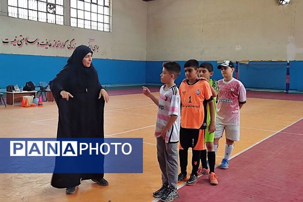 برگزاری کارگاه مهارت آموزی ورزشی، در سالن فرزانگان قرچک