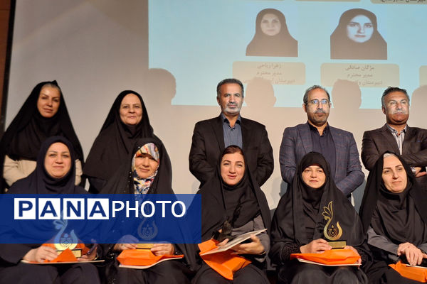 آیین پاسداشت فرهیختگان آینده‌ساز؛ مقام‌آوران جشنواره نوجوانان خوارزمی