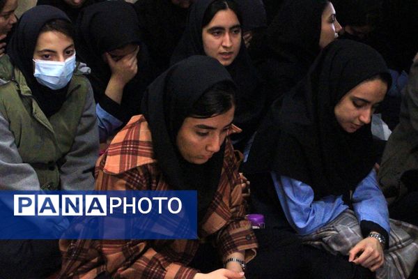 آوای غریب مهتاب؛ مرثیه‌ای برای بضعه الرسول در دبیرستان‌ولایت بهارستان‌دو