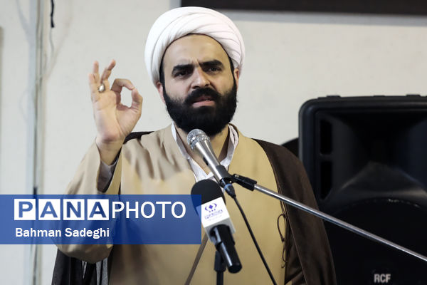 مراسم شکرانه تحقق وعده صادق در وزارت آموزش و پرورش