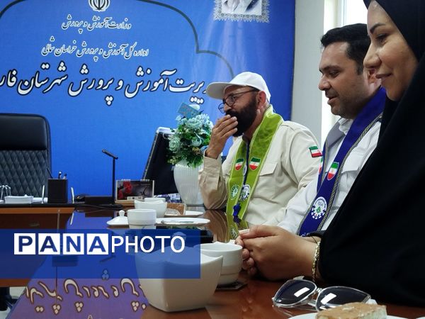 بازدید ارزیاب کشوری سازمان دانش‌آموزی در مدارس تمام پیشتاز شهرستان فاروج