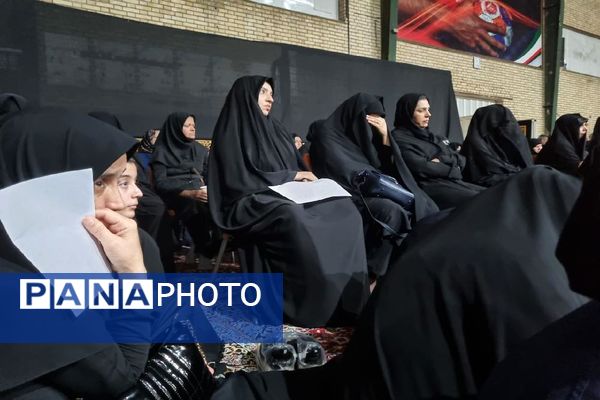 فرهنگیان آموزش و پرورش ناحیه سه در سوگ امام هشتم