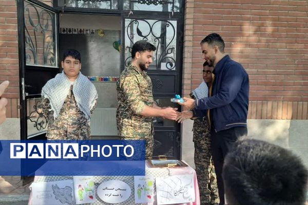 ویژه‌ برنامه‌های عزاداری حضرت زهرا(س) و هفته بسیج در مدرسه باران