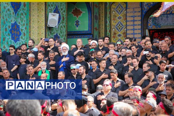 مراسم عاشورای حسینی در مشهد اردهال کاشان