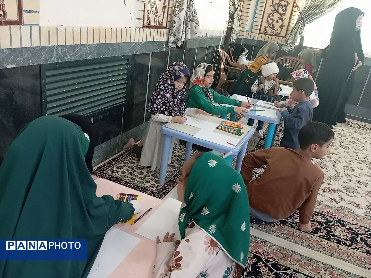 برپایی غرفه کودک در نماز جمعه 