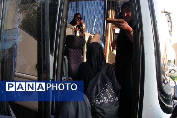 اعزام دانش‌آموزان استان آذربایجان شرقی به راهیان نور جنوب 