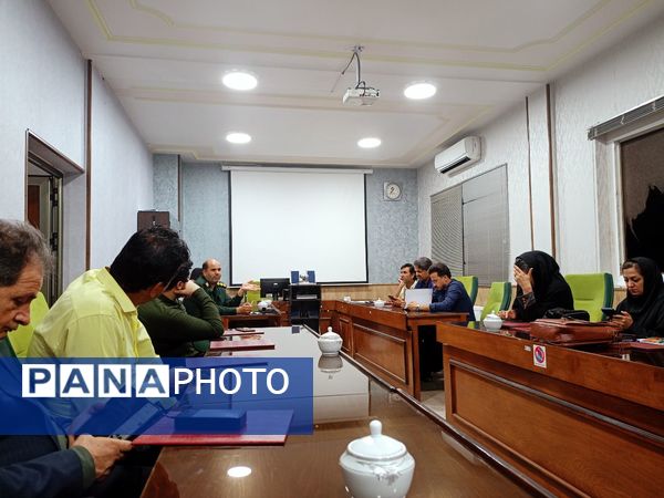 جلسه تقدیر از خبرنگاران و اصحاب رسانه کاشمر