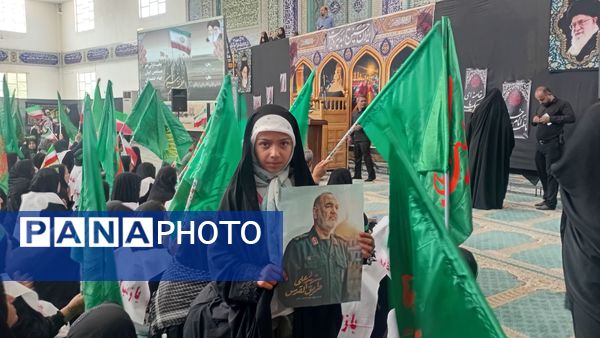اجتماع بزرگ زینبیون در لردگان 