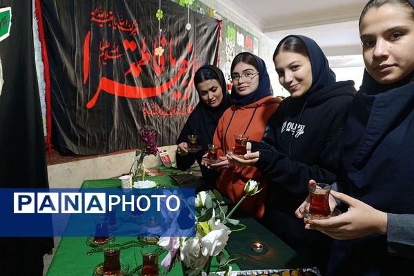 پیوند دل‌های دانش‌آموزان شهرقدس در سوگ حضرت زهرا(س)