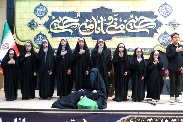 دانشجویان همدانی در اجتماع «رایة المقاومة» با شور حسینی