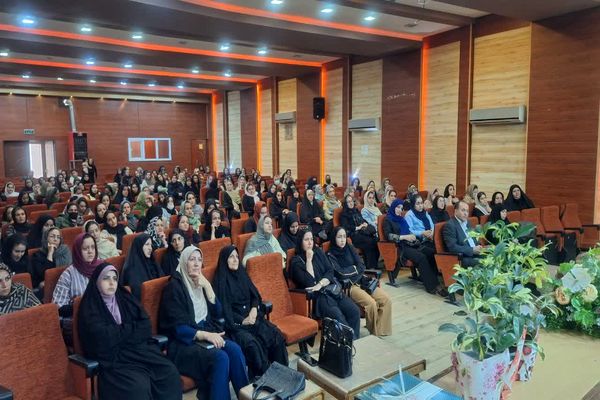 آغاز فصل جدید همکاری؛ برگزاری جلسه انجمن اولیا و مربیان 