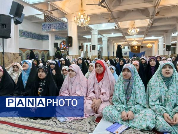 برگزاری آیین اعتکاف در مصلی رشت